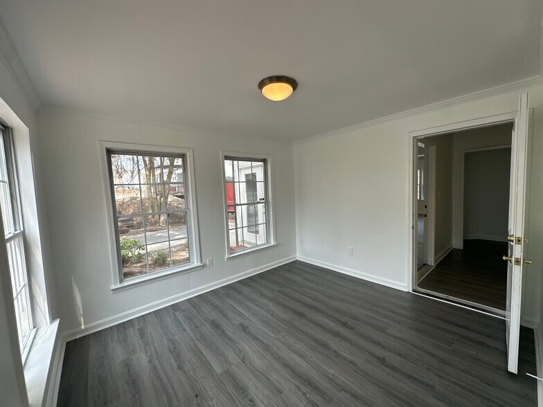 More Photos Of 4118 Clairmont Rd, Chamblee Medical For Sale