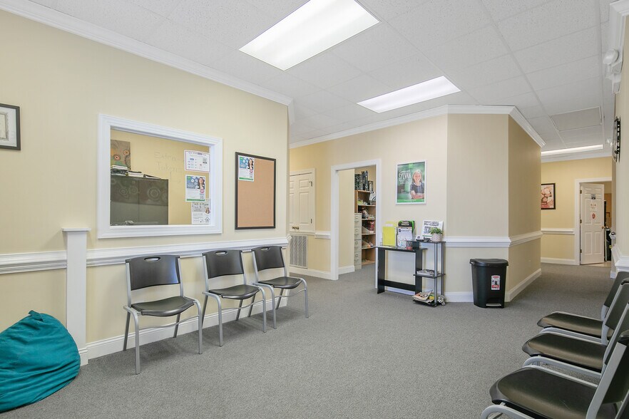 More Photos Of 2915 Raeford Rd, Fayetteville Medical For Lease