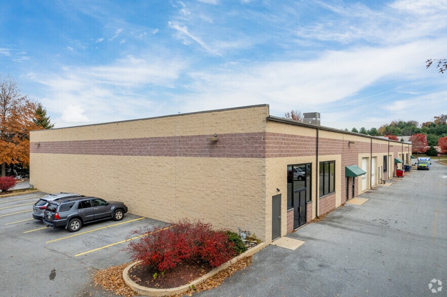 More Photos Of 520-538 Trestle Pl, Downingtown Light Manufacturing For Lease