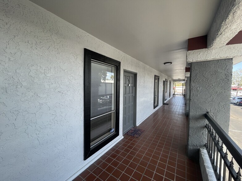 More Photos Of 2942 N 24th St, Phoenix Office Residential For Sale