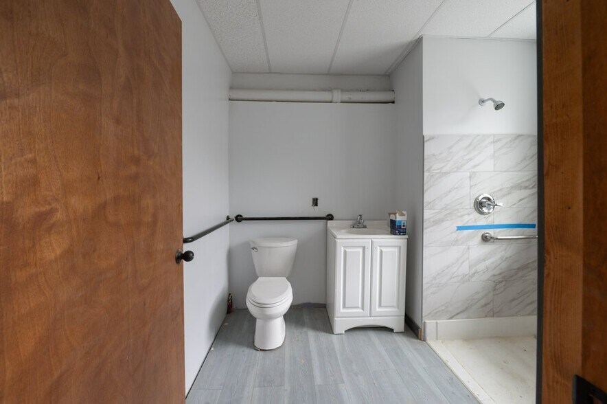 More Photos Of 464 Pratt Street Ext, Meriden Apartments For Sale
