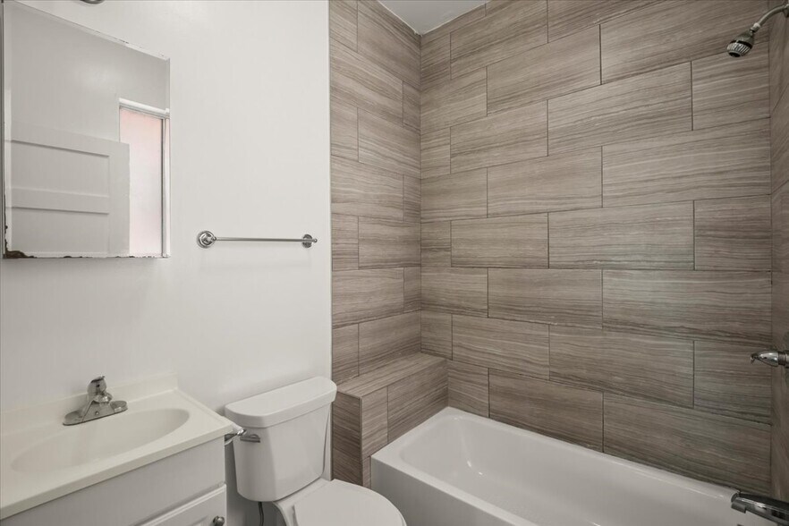 More Photos Of 677 Ellis St, San Francisco Apartments For Sale