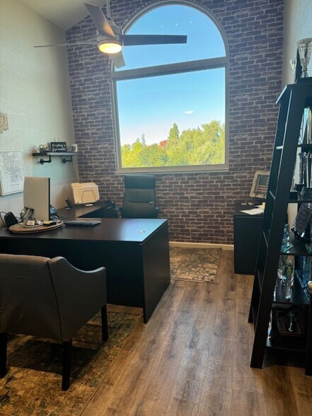 More Photos Of 1919 Grand Canal Blvd, Stockton Office For Sale