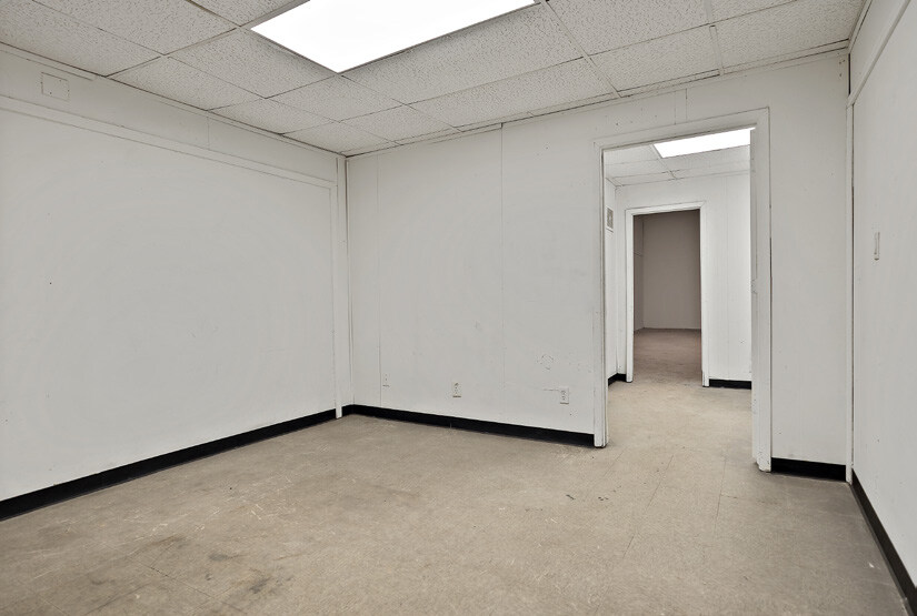 More Photos Of , Houston Industrial For Sale