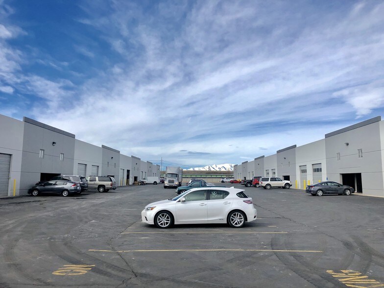 More Photos Of 96 N 1800 W, Lindon Warehouse For Lease