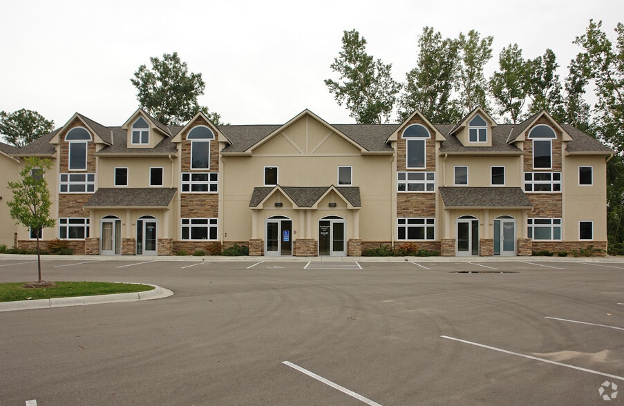 More Photos Of 3352 Sherman Ct, Eagan Medical For Lease