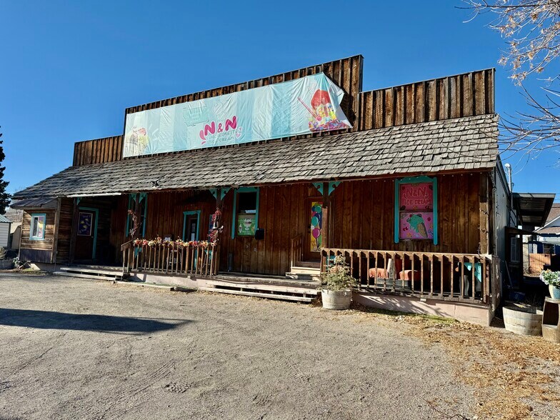 Primary Photo Of 435 S Atlantic St, Dillon General Retail For Sale