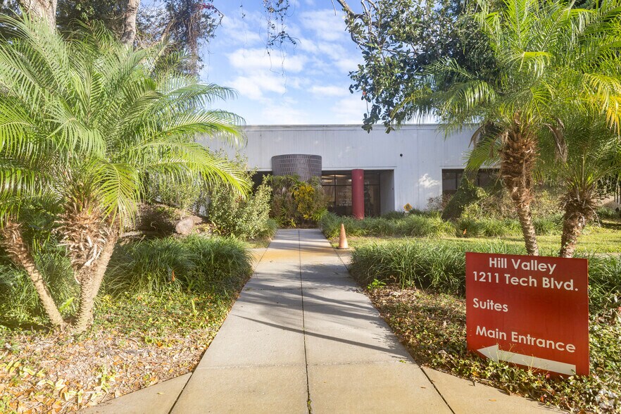 More Photos Of 1211 Tech Blvd, Tampa Manufacturing For Lease
