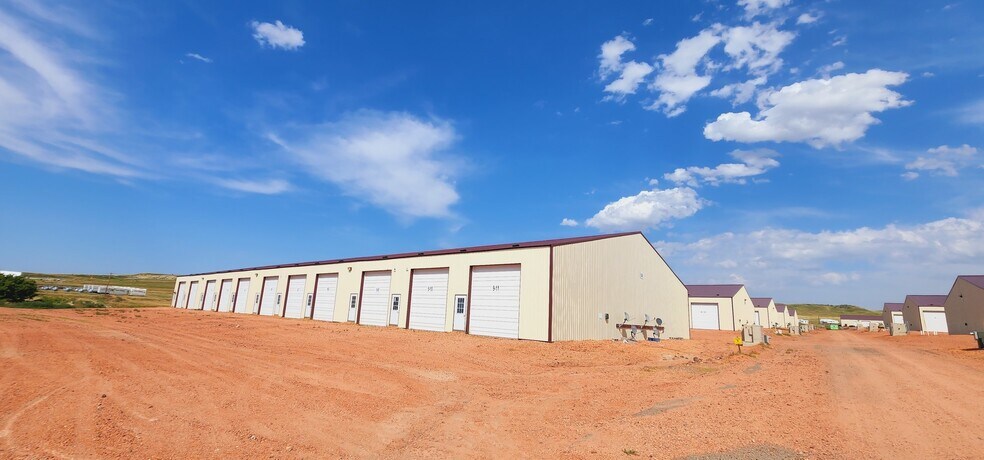 More Photos Of 2052 NW 125th Ave, Watford City Self Storage For Sale
