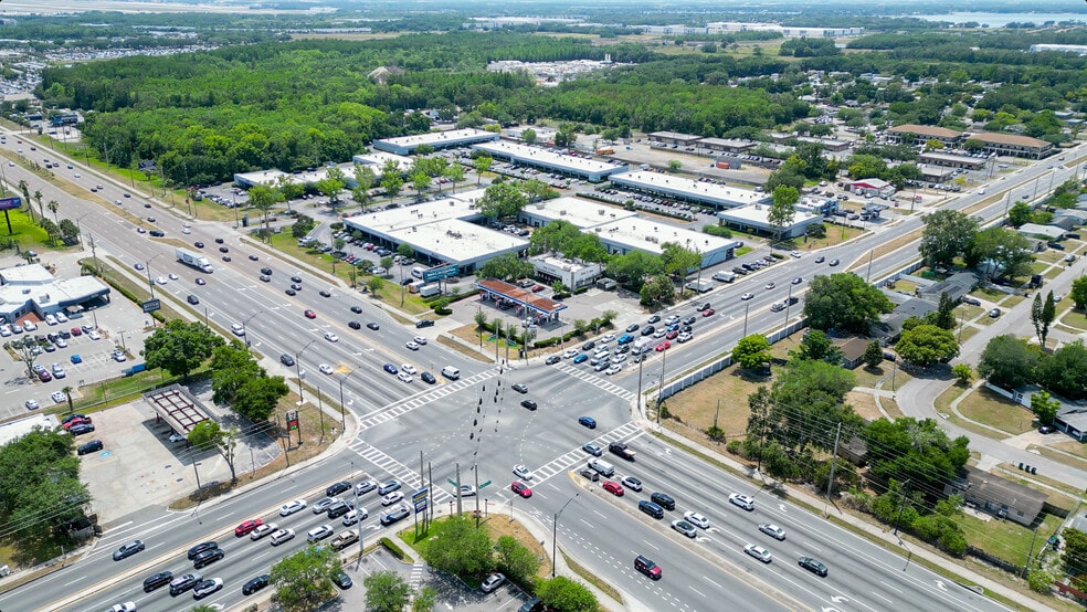 More Photos Of 5730-5892 S Semoran Blvd, Orlando Unknown For Lease