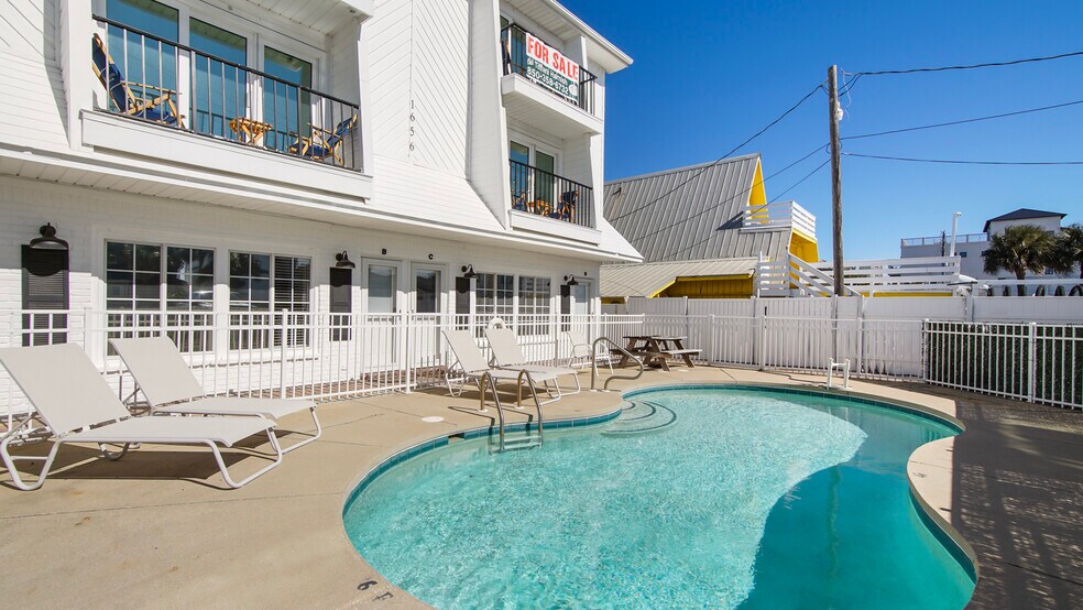 More Photos Of 1656 Scenic Gulf Dr, Destin Apartments For Sale