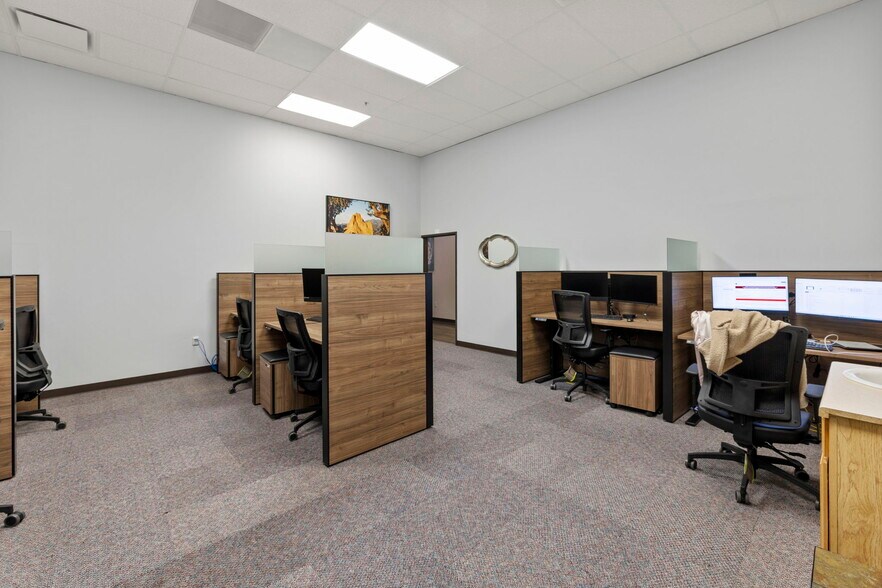 More Photos Of 6436 S Hwy 85-87, Colorado Springs General Retail For Sale
