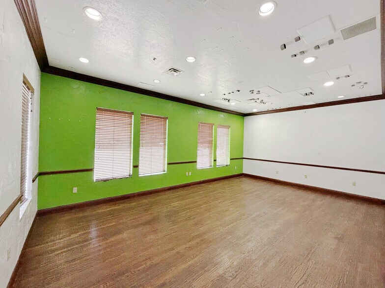 More Photos Of 6814 Lebanon Rd, Frisco Medical For Lease