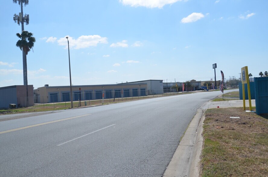 More Photos Of 315 Kings Hwy, Brownsville Storefront For Sale