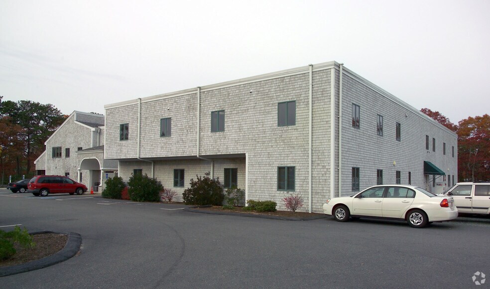 More Photos Of 700 Attucks Ln, Hyannis Medical For Sale