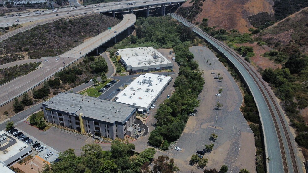 More Photos Of 10110-15 Sorrento Valley Rd, San Diego Specialty For Lease