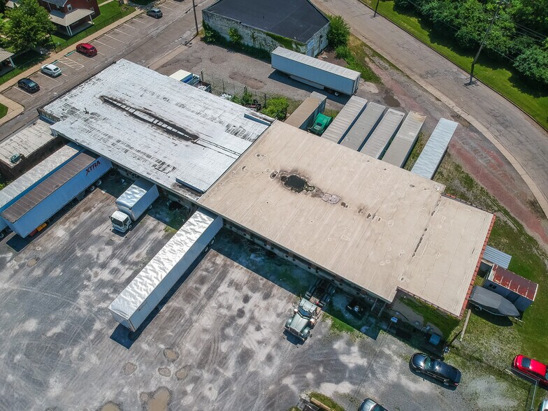 Primary Photo Of 98 Sproul St, McKees Rocks Truck Terminal For Sale