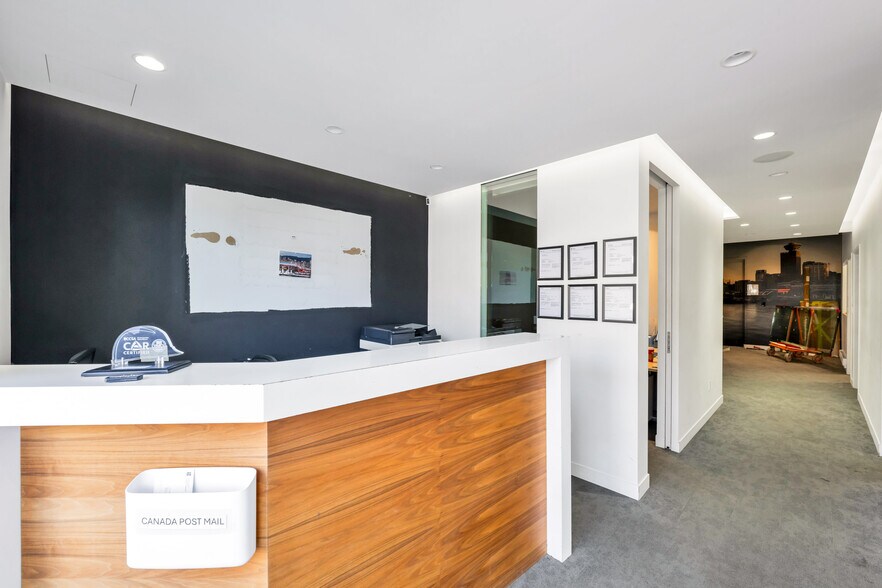 More Photos Of 19299 94 Ave, Surrey Warehouse For Sale