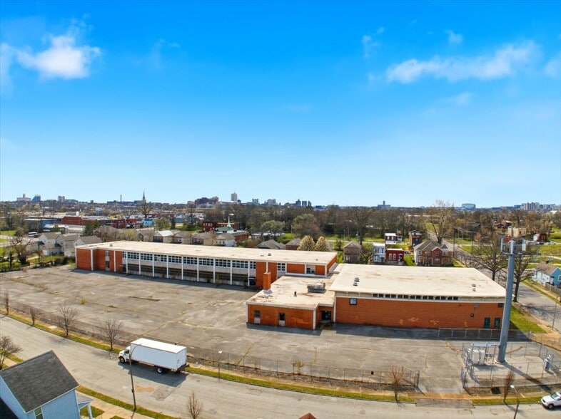 More Photos Of 3923-3955 Saint Ferdinand Ave, Saint Louis Schools For Sale
