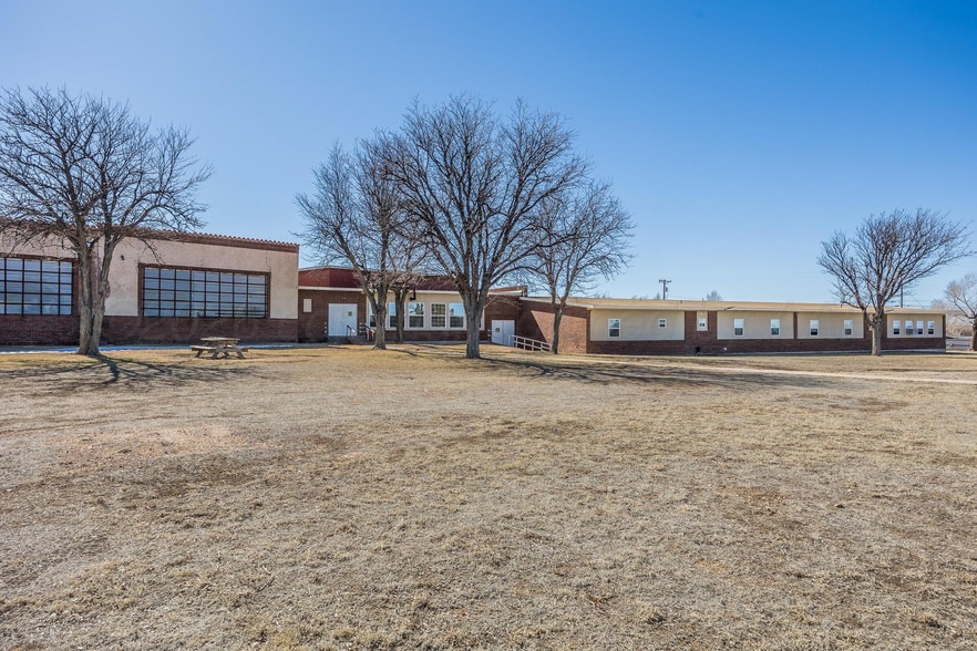 More Photos Of 2800 NW 9th St, Amarillo Schools For Sale