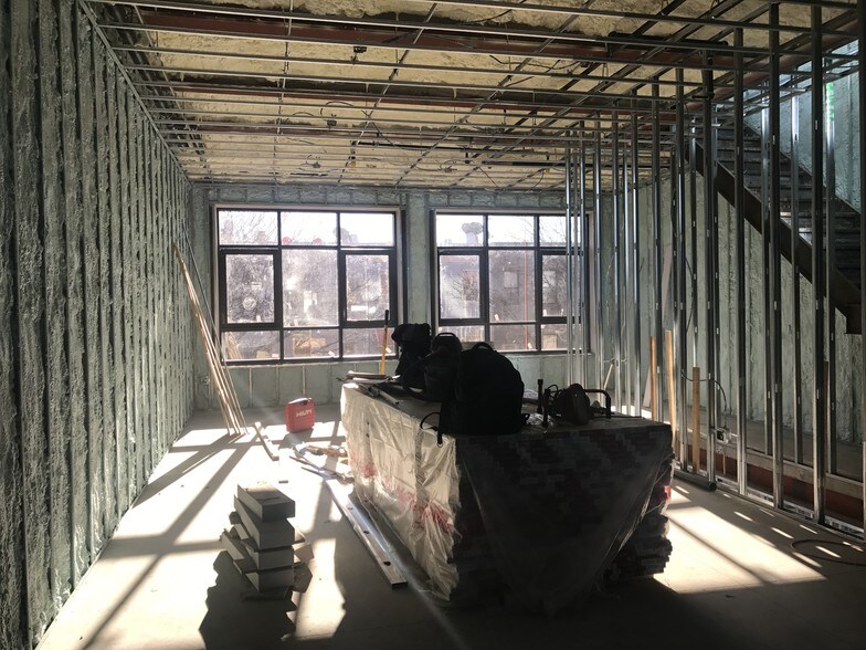 More Photos Of 147 11th St, Brooklyn Office For Lease
