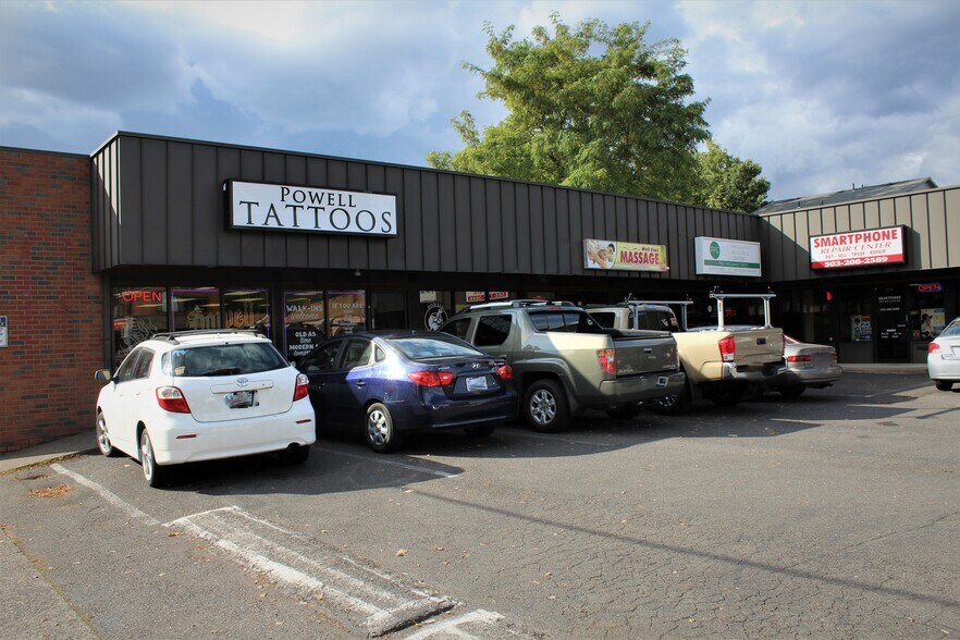 More Photos Of 5117 SE Powell Blvd, Portland Unknown For Lease