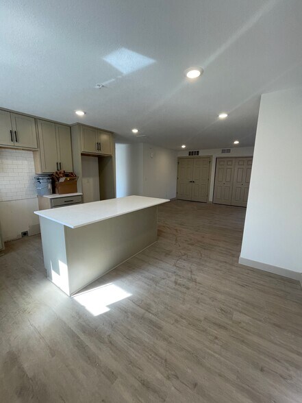 More Photos Of 815 6th St SE, Minneapolis Land For Sale