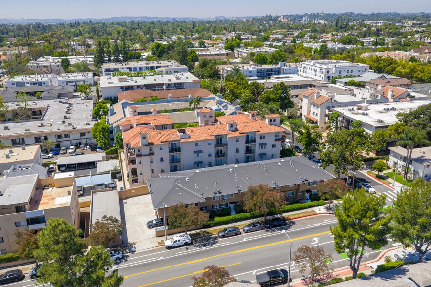 More Photos Of 200 S Madison Ave, Pasadena Apartments For Sale