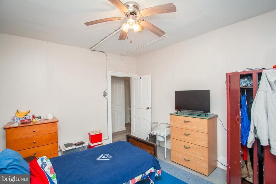 More Photos Of 6948 Torresdale Ave, Philadelphia Rehabilitation Center For Lease