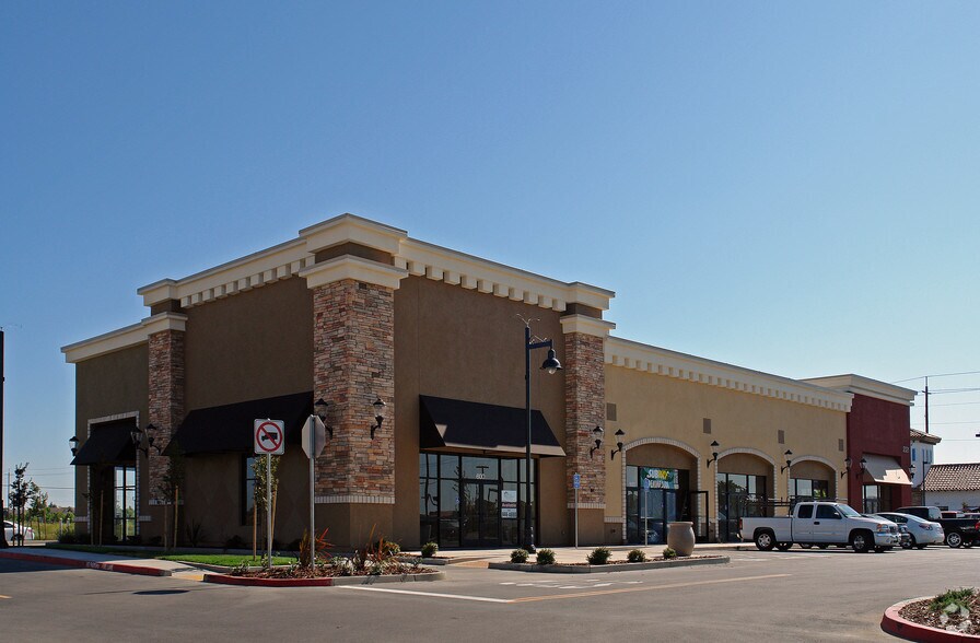 More Photos Of 2185 Bronze Star Dr, Woodland Unknown For Lease