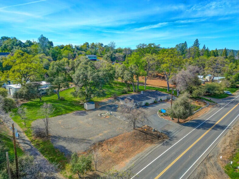 More Photos Of 382 CA-4, Murphys Office For Sale