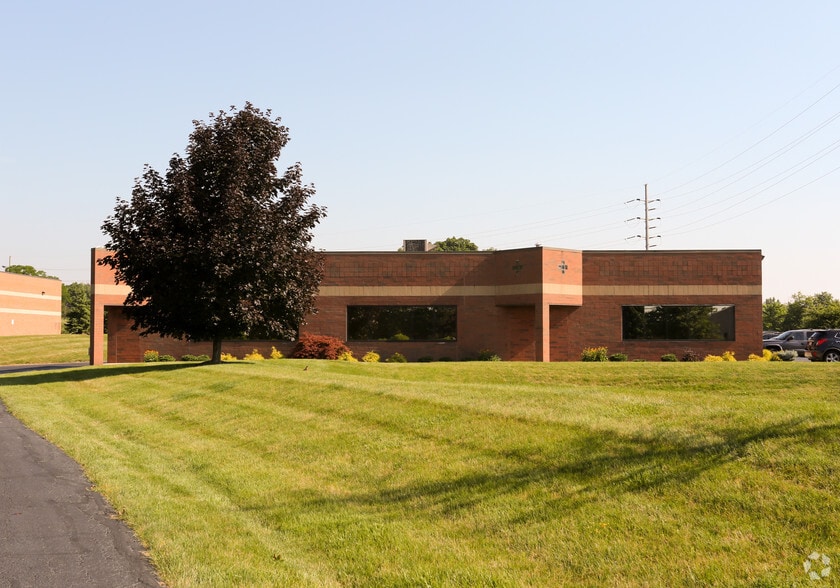 More Photos Of 30405 Solon Rd, Solon Light Manufacturing For Sale