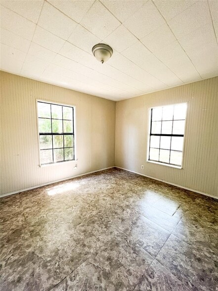 More Photos Of 1435 W Groesbeck St, Stephenville Multifamily For Sale