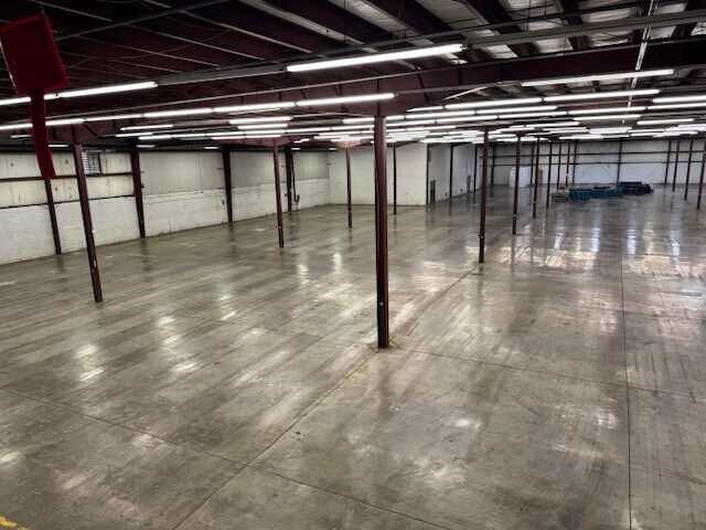 More Photos Of 4091 Jeffrey Blvd, Buffalo Warehouse For Lease
