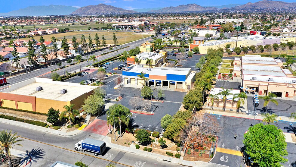 More Photos Of 16190 Perris Blvd, Moreno Valley Auto Repair For Sale