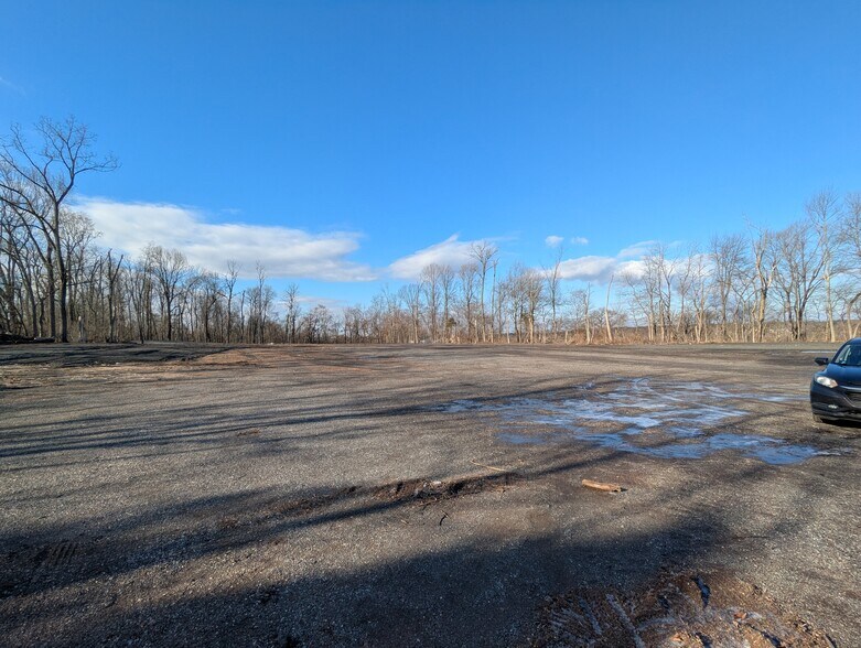 More Photos Of 3938 Ridge Pike, Collegeville Land For Lease