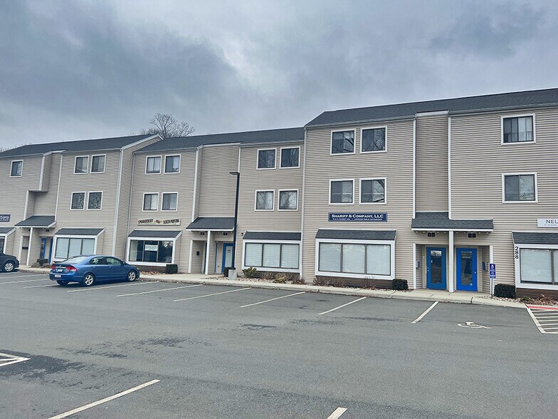 More Photos Of 288 E Main St, Branford Office For Lease