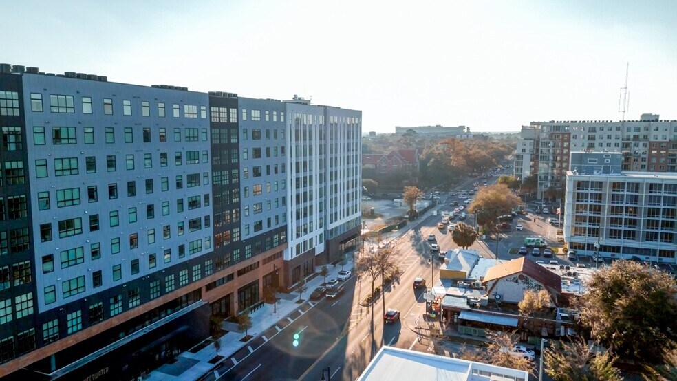 More Photos Of 1017 W University Ave, Gainesville Storefront Retail Office For Sale