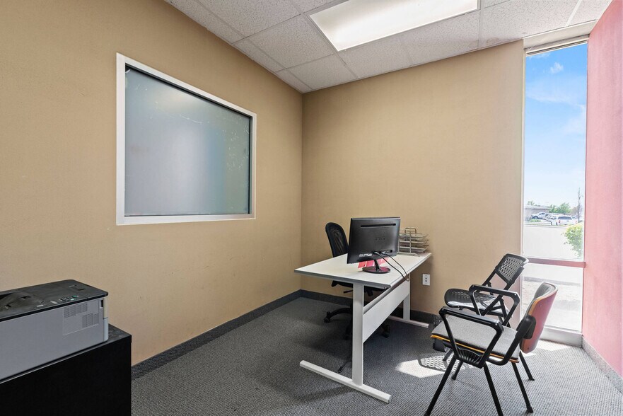 More Photos Of 824 N 1430 W, Orem Manufacturing For Lease
