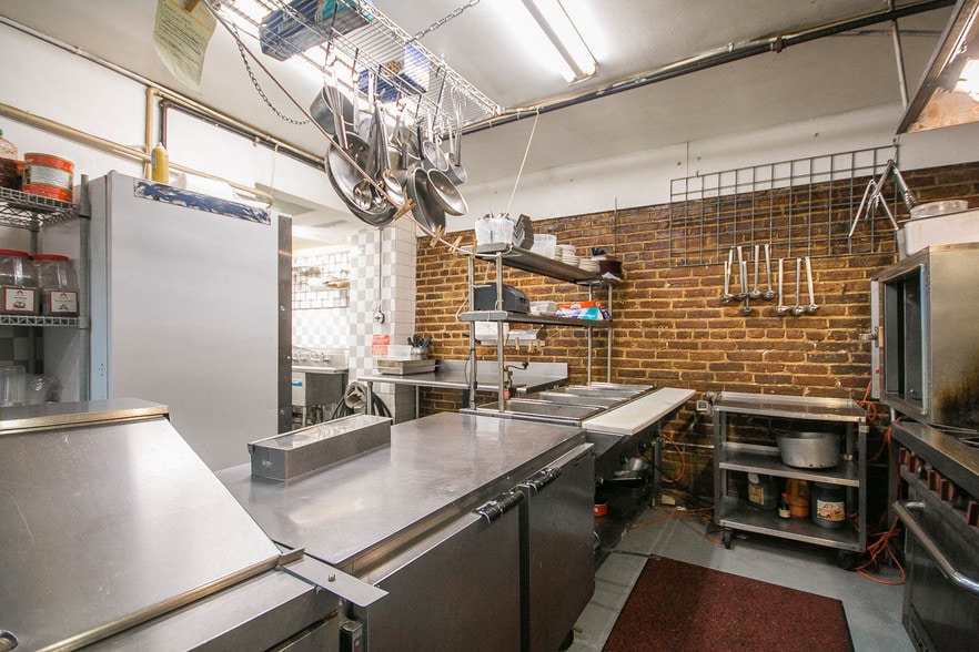 More Photos Of 6076-6080 Ridge Ave, Philadelphia Storefront Retail Residential For Lease