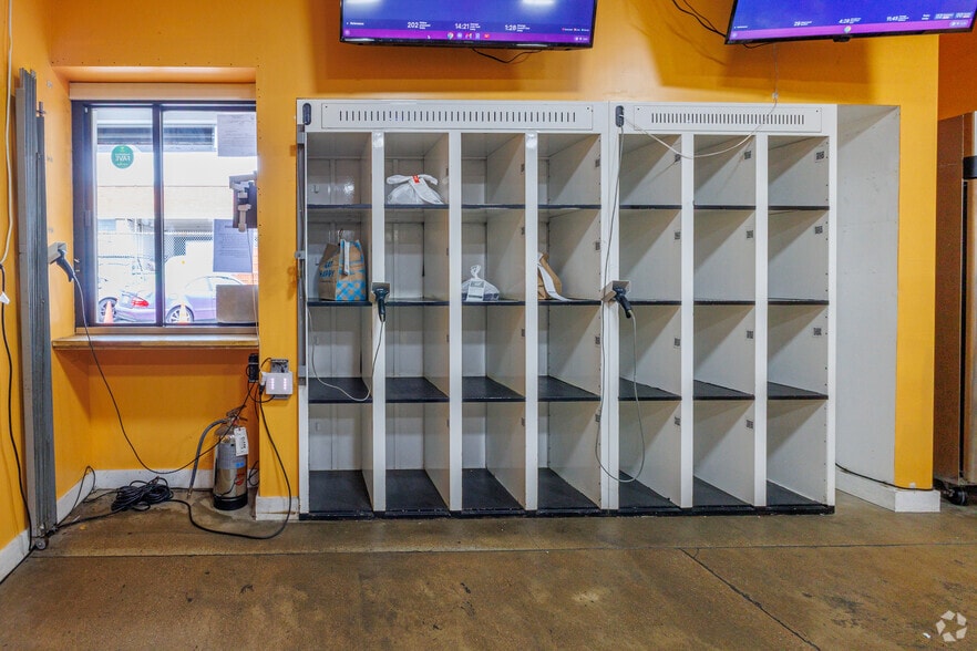 More Photos Of 1388 Daisy Ave, Long Beach Food Processing For Lease