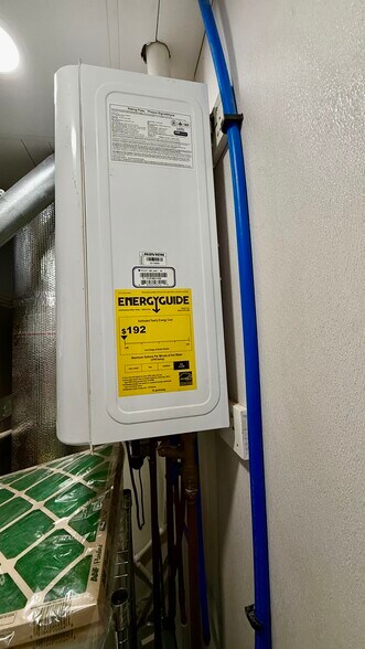 More Photos Of 211 7th St N, Clanton General Retail For Sale