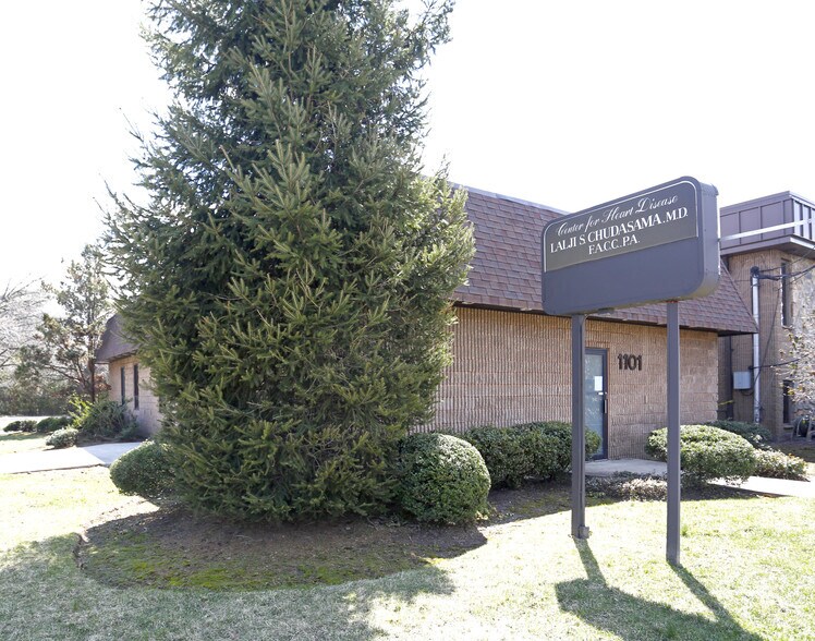 More Photos Of 1101 Raritan Rd, Clark Medical For Sale