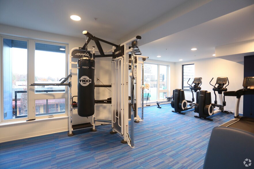 More Photos Of 25-45 N Central Ave, Clayton Apartments For Lease