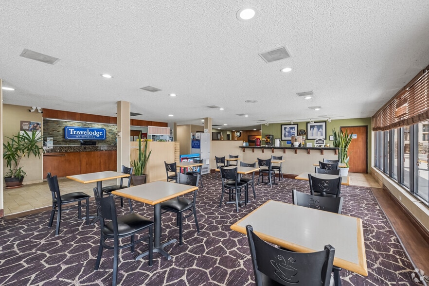 More Photos Of 4703 N Freeway Rd, Pueblo Hotel For Sale