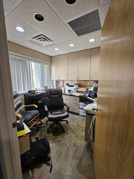 More Photos Of 1108 E Chocolate Ave, Hershey Medical For Sale