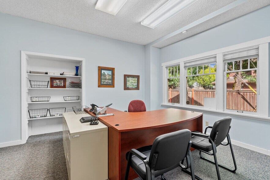 More Photos Of 1313 College Ave, Santa Rosa Office For Sale