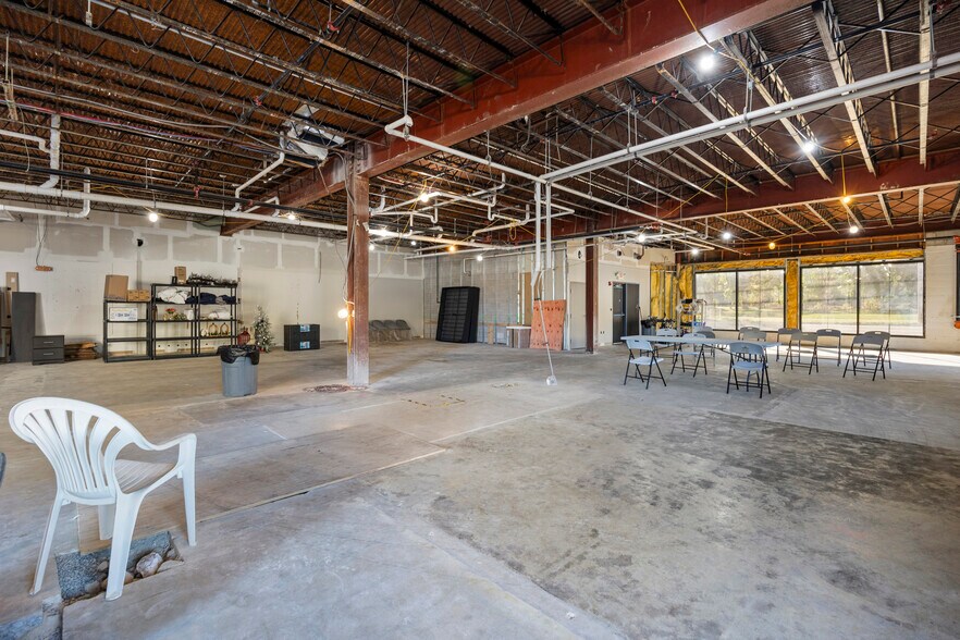 More Photos Of 419 E Market St, Sandusky Hotel For Sale