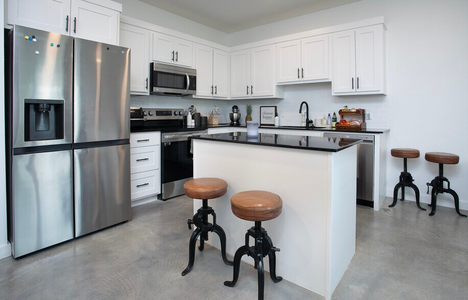 More Photos Of 18747 FM 2493, Flint Apartments For Sale