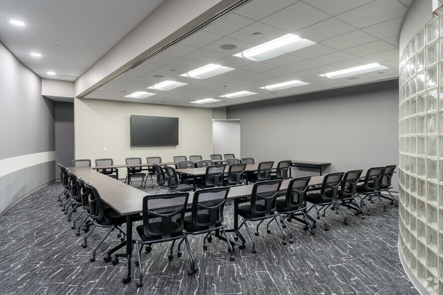 More Photos Of 150 Corporate Center Dr, Camp Hill Unknown For Lease